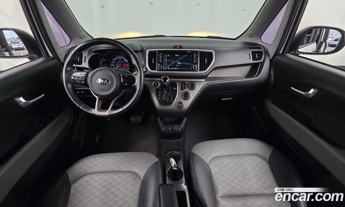 Kia Ray 2018 1.0 автомат (гидро), фото 10