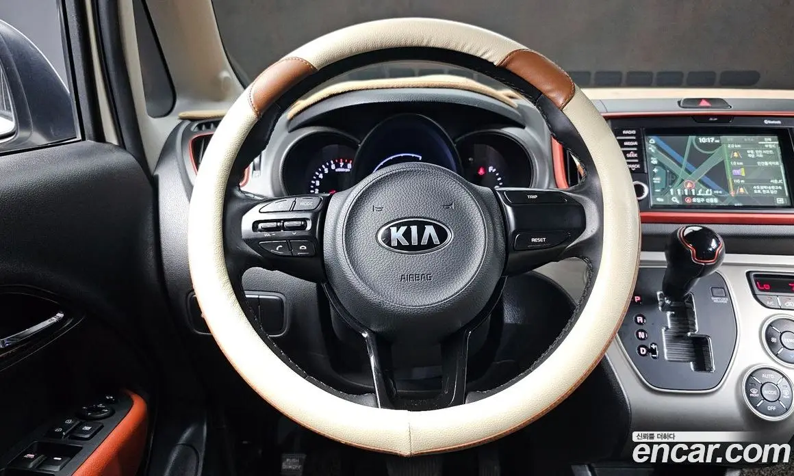 Kia Ray 2019 1.0 автомат (гидро), фото 19