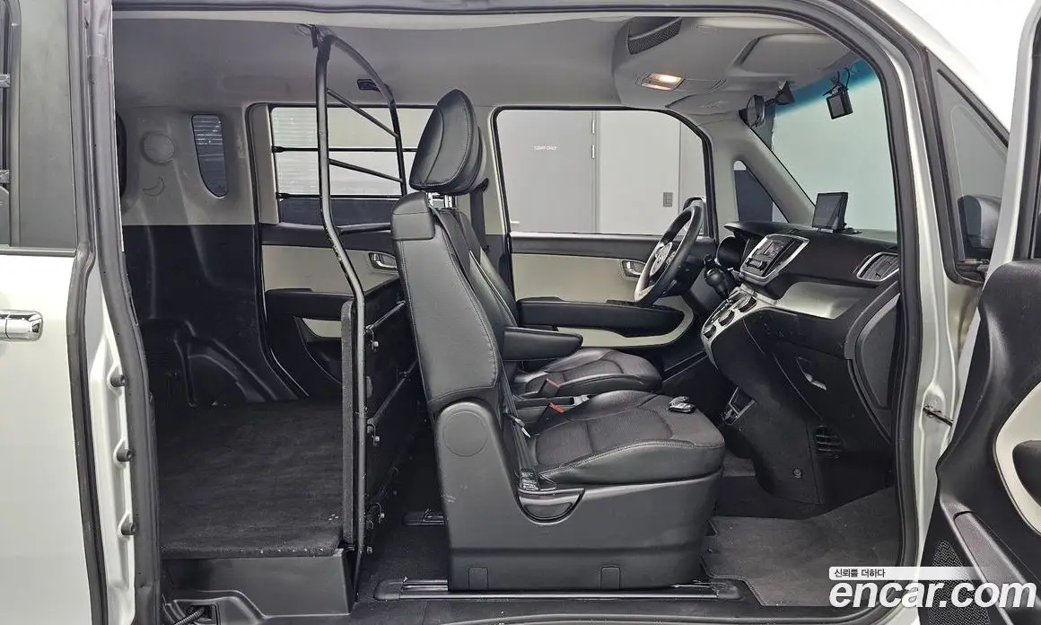 Kia Ray 2019 1.0 автомат (гидро), фото 12