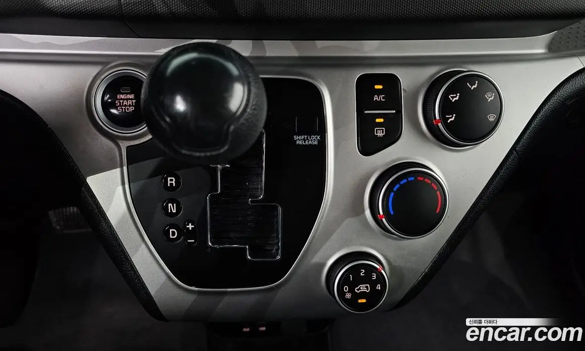 Kia Ray 2019 1.0 автомат (гидро), фото 9