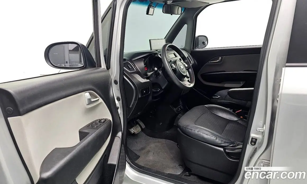 Kia Ray 2019 1.0 автомат (гидро), фото 10