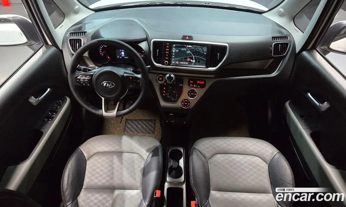 Kia Ray 2021 1.0 автомат (гидро), фото 10