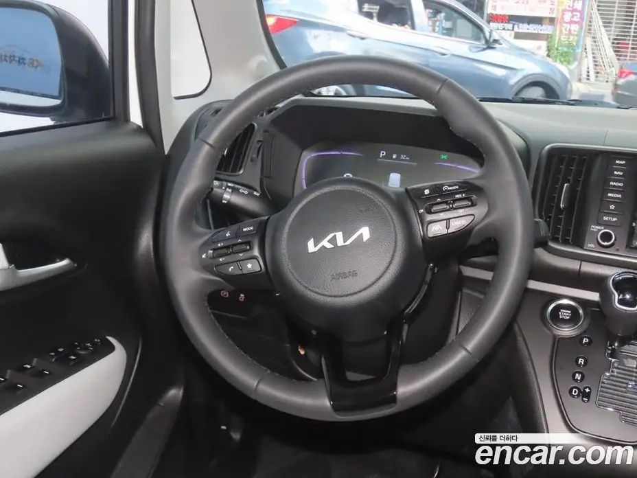 Kia Ray 2025 1.0 автомат (гидро), фото 18