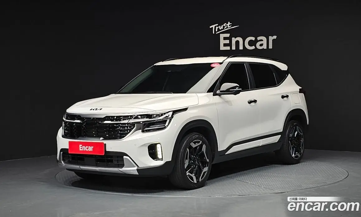 Kia Seltos 2022 2.0 автомат (гидро), фото 1 Kia Seltos 2022 2.0 автомат (гидро), фото 1