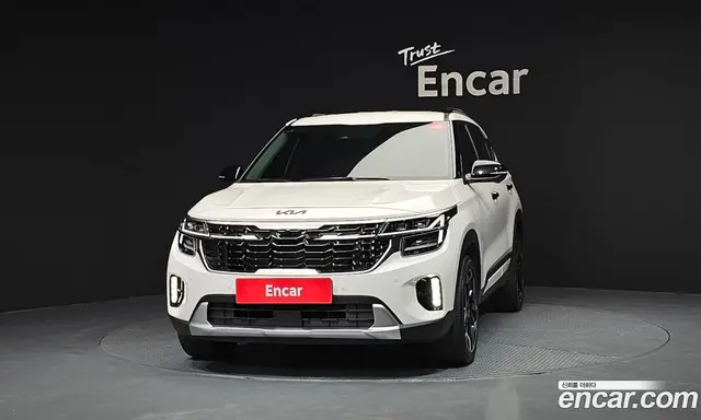 Kia Seltos 2022 2.0 автомат (гидро), миниатюра 3 Kia Seltos 2022 2.0 автомат (гидро), миниатюра 3