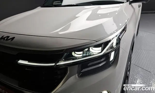 Kia Seltos 2022 2.0 автомат (гидро), миниатюра 8 Kia Seltos 2022 2.0 автомат (гидро), миниатюра 8
