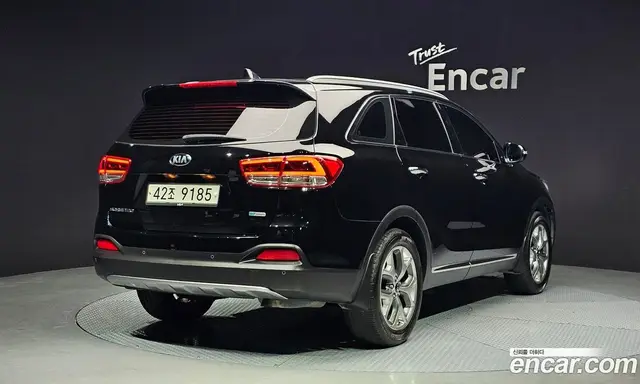 Kia Sorento 2015 2.0 автомат (гидро), миниатюра 2 Kia Sorento 2015 2.0 автомат (гидро), миниатюра 2