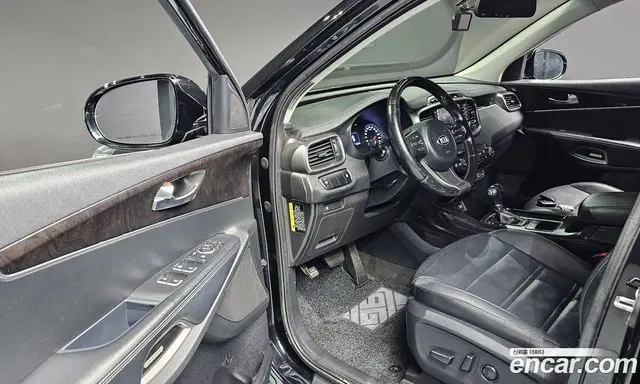 Kia Sorento 2015 2.0 автомат (гидро), миниатюра 11 Kia Sorento 2015 2.0 автомат (гидро), миниатюра 11