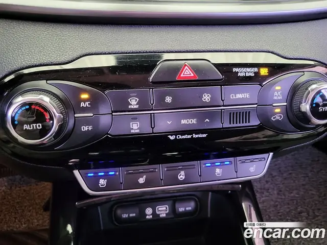 Kia Sorento 2016 2.2 автомат (гидро), миниатюра 12