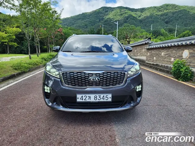 Kia Sorento 2018 2.2 автомат (гидро), миниатюра 2