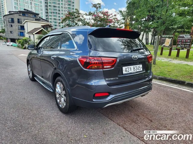 Kia Sorento 2018 2.2 автомат (гидро), миниатюра 4