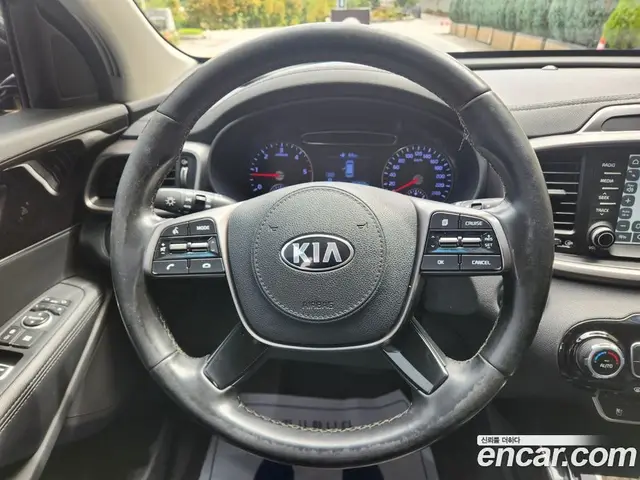 Kia Sorento 2018 2.0 автомат (гидро), миниатюра 10