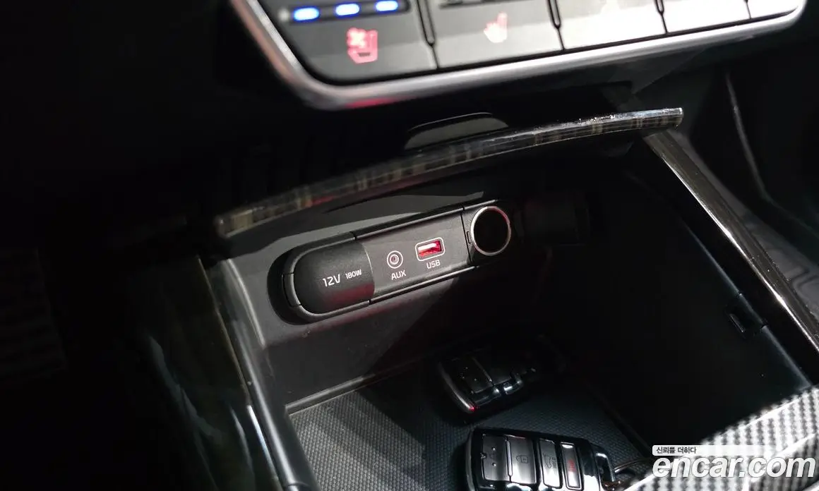 Kia Sorento 2019 2.0 автомат (гидро), фото 16 Kia Sorento 2019 2.0 автомат (гидро), фото 16