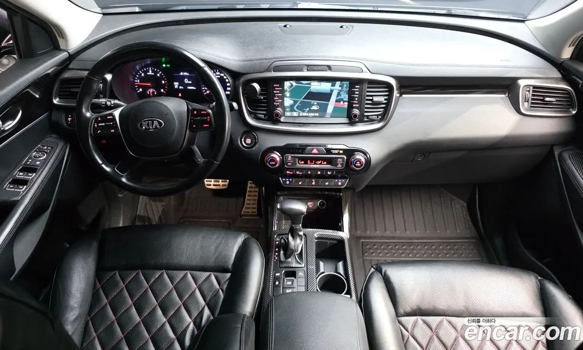 Kia Sorento 2019 2.0 автомат (гидро), фото 10 Kia Sorento 2019 2.0 автомат (гидро), фото 10