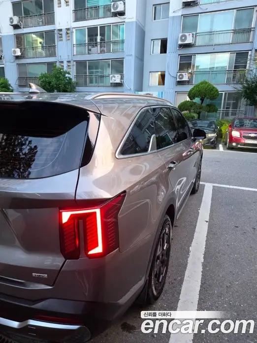 Kia Sorento 2025 1.6 автомат (гидро), фото 9