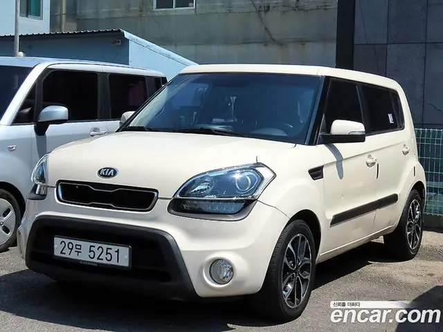 Kia Soul 2012 1.6 автомат (гидро), миниатюра 2 Kia Soul 2012 1.6 автомат (гидро), миниатюра 2