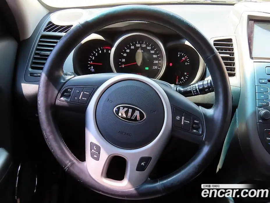 Kia Soul 2012 1.6 автомат (гидро), фото 7 Kia Soul 2012 1.6 автомат (гидро), фото 7