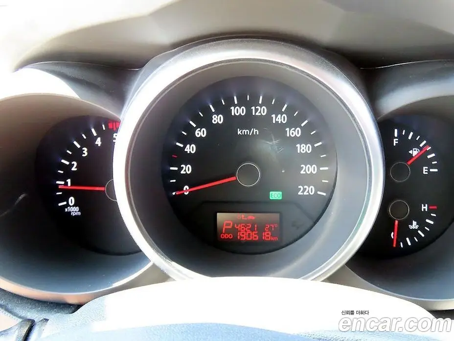 Kia Soul 2012 1.6 автомат (гидро), фото 8 Kia Soul 2012 1.6 автомат (гидро), фото 8