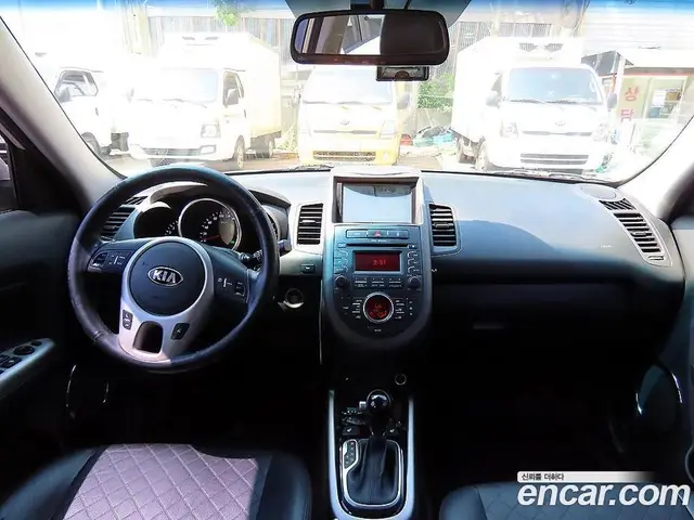 Kia Soul 2012 1.6 автомат (гидро), миниатюра 9 Kia Soul 2012 1.6 автомат (гидро), миниатюра 9