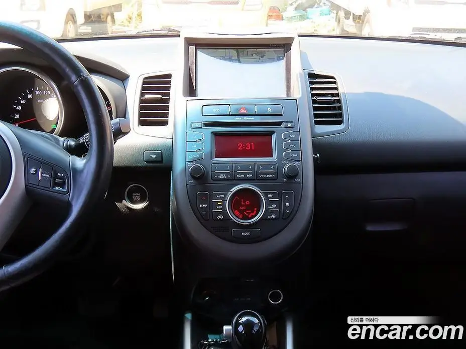 Kia Soul 2012 1.6 автомат (гидро), фото 10 Kia Soul 2012 1.6 автомат (гидро), фото 10
