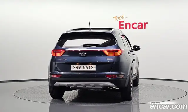 Kia Sportage 2015 1.7 автомат (гидро), миниатюра 4