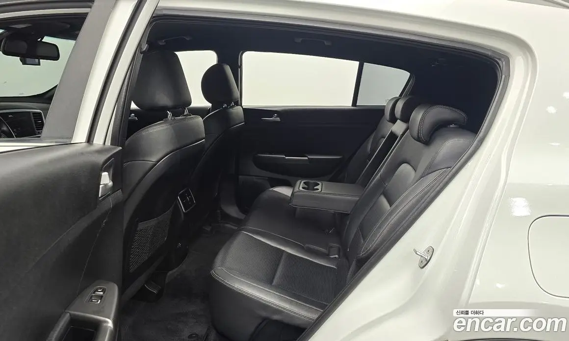 Kia Sportage 2018 2.0 автомат (гидро), фото 17 Kia Sportage 2018 2.0 автомат (гидро), фото 17