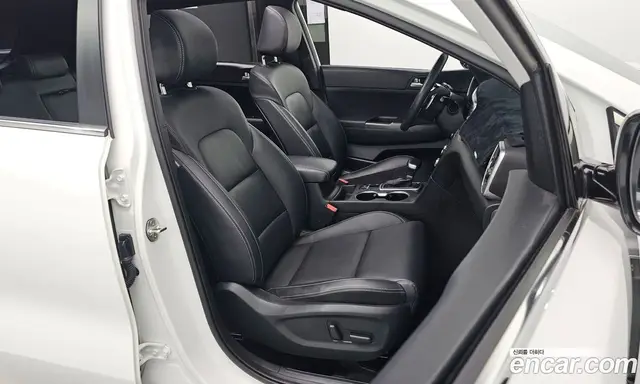 Kia Sportage 2020 2.0 автомат (гидро), миниатюра 12