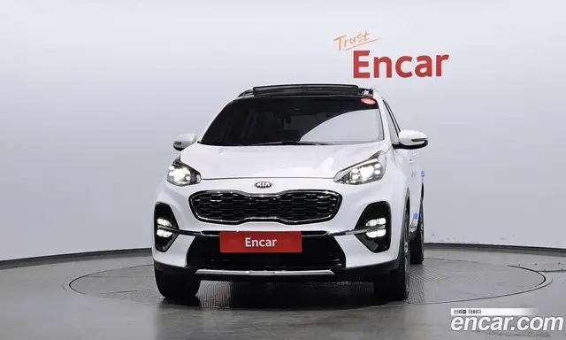 Kia Sportage 2020 2.0 автомат (гидро), миниатюра 3