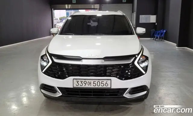 Kia Sportage 2022 1.6 автомат (гидро), миниатюра 3