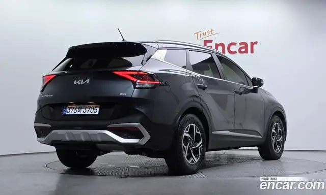 Kia Sportage 2022 2.0 автомат (гидро), миниатюра 2