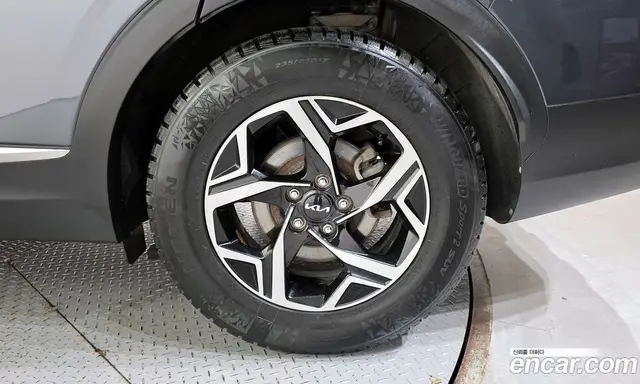 Kia Sportage 2022 2.0 автомат (гидро), миниатюра 7