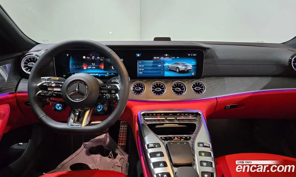 Mercedes-Benz AMG GT 2026 2.0 автомат (гидро), фото 17