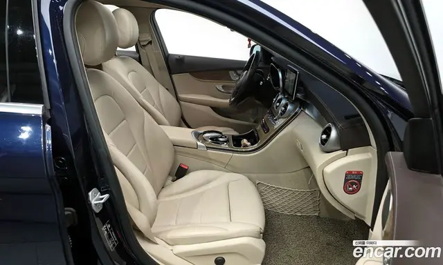 Mercedes-Benz C-Class 2016 2.1 автомат (гидро), миниатюра 11 Mercedes-Benz C-Class 2016 2.1 автомат (гидро), миниатюра 11
