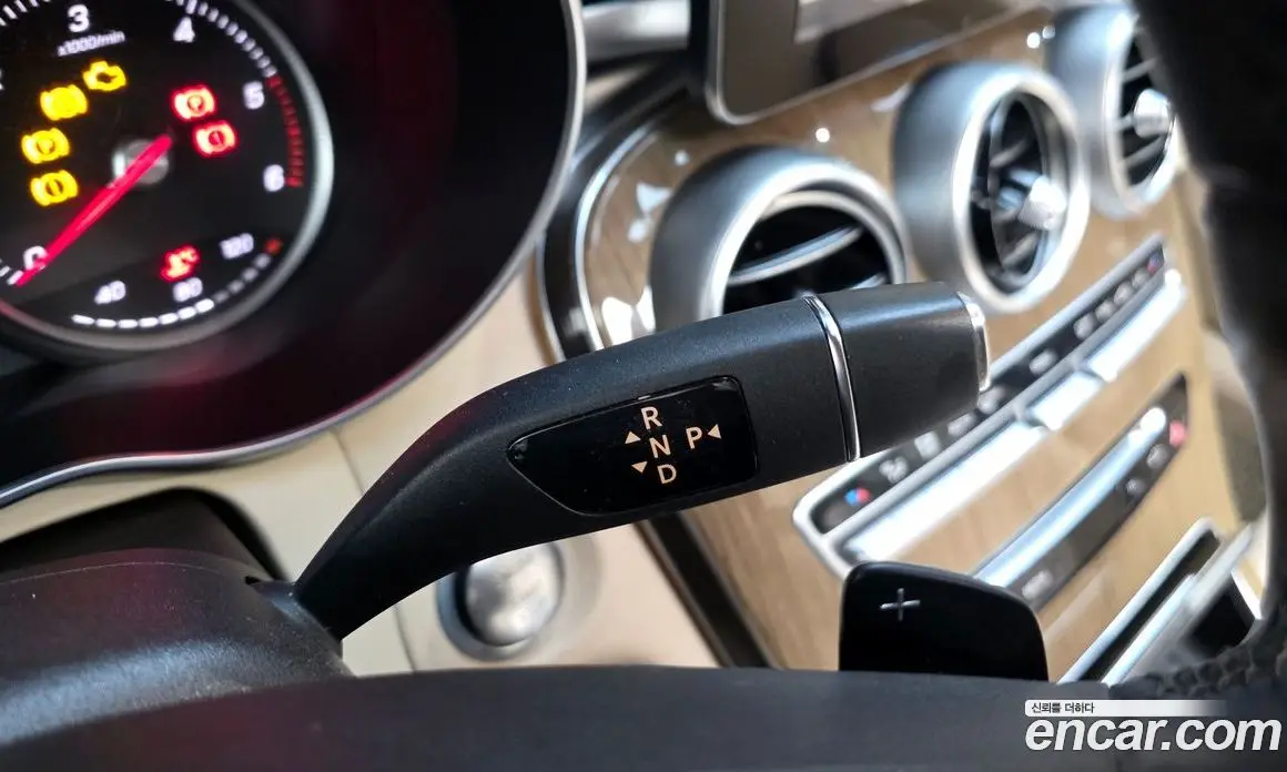 Mercedes-Benz C-Class 2016 2.1 автомат (гидро), фото 9 Mercedes-Benz C-Class 2016 2.1 автомат (гидро), фото 9