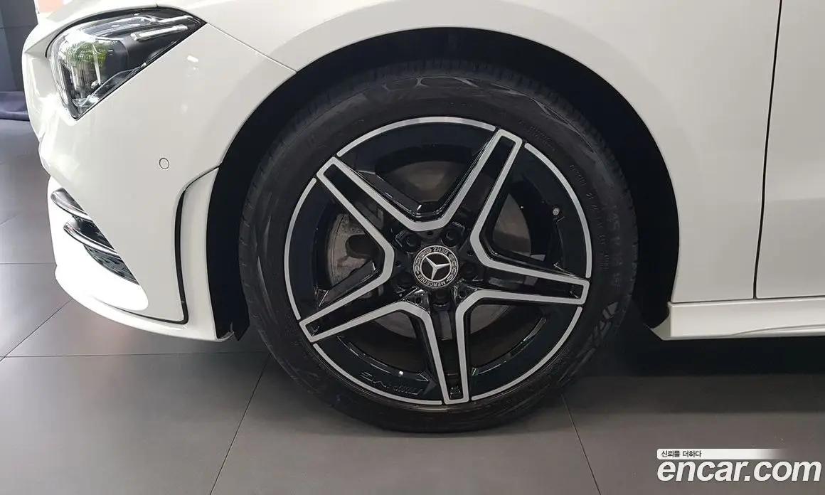 Mercedes-Benz CLA-Class 2022 2.0 автомат (гидро), фото 5
