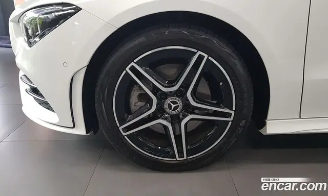 Mercedes-Benz CLA-Class 2022 2.0 автомат (гидро), миниатюра 5