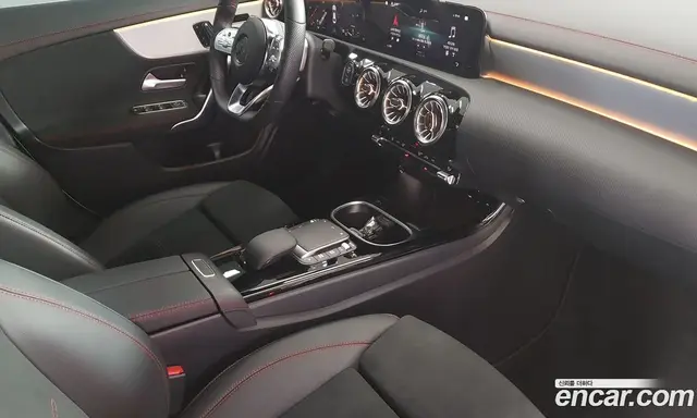 Mercedes-Benz CLA-Class 2022 2.0 автомат (гидро), миниатюра 9