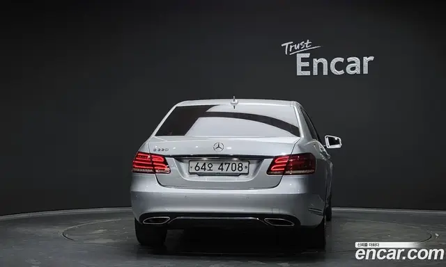 Mercedes-Benz E-Class 2015 2.1 автомат (гидро), миниатюра 4