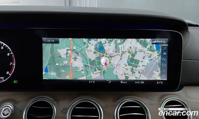Mercedes-Benz E-Class 2018 2.0 автомат (гидро), миниатюра 12