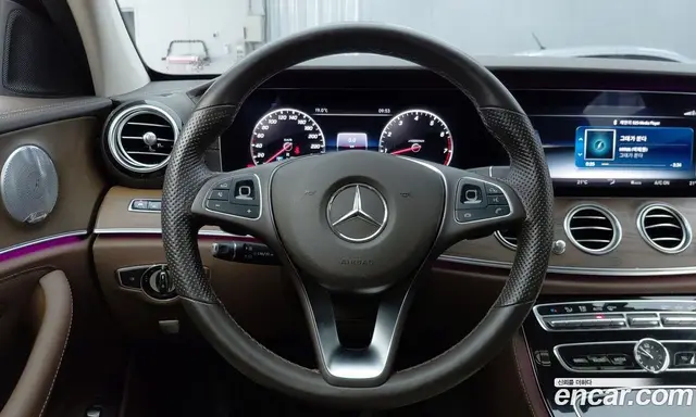 Mercedes-Benz E-Class 2018 2.0 автомат (гидро), миниатюра 7 Mercedes-Benz E-Class 2018 2.0 автомат (гидро), миниатюра 7