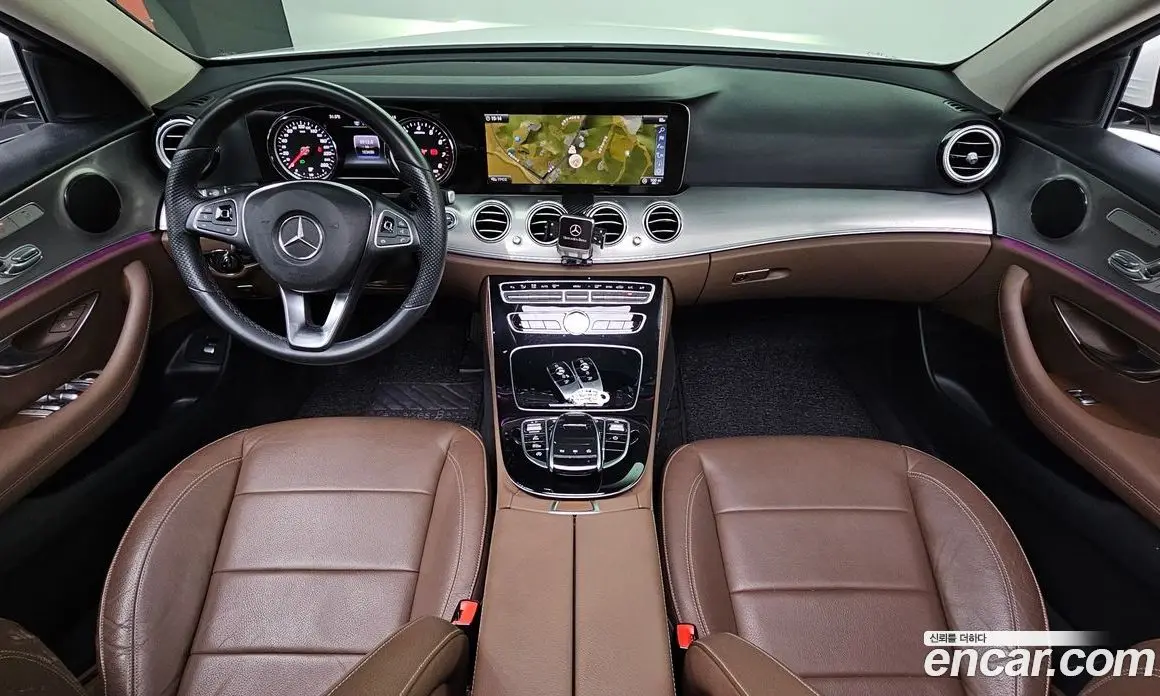 Mercedes-Benz E-Class 2018 2.0 автомат (гидро), фото 7