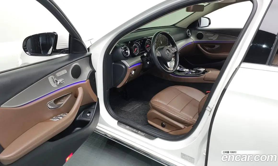Mercedes-Benz E-Class 2018 2.0 автомат (гидро), фото 10
