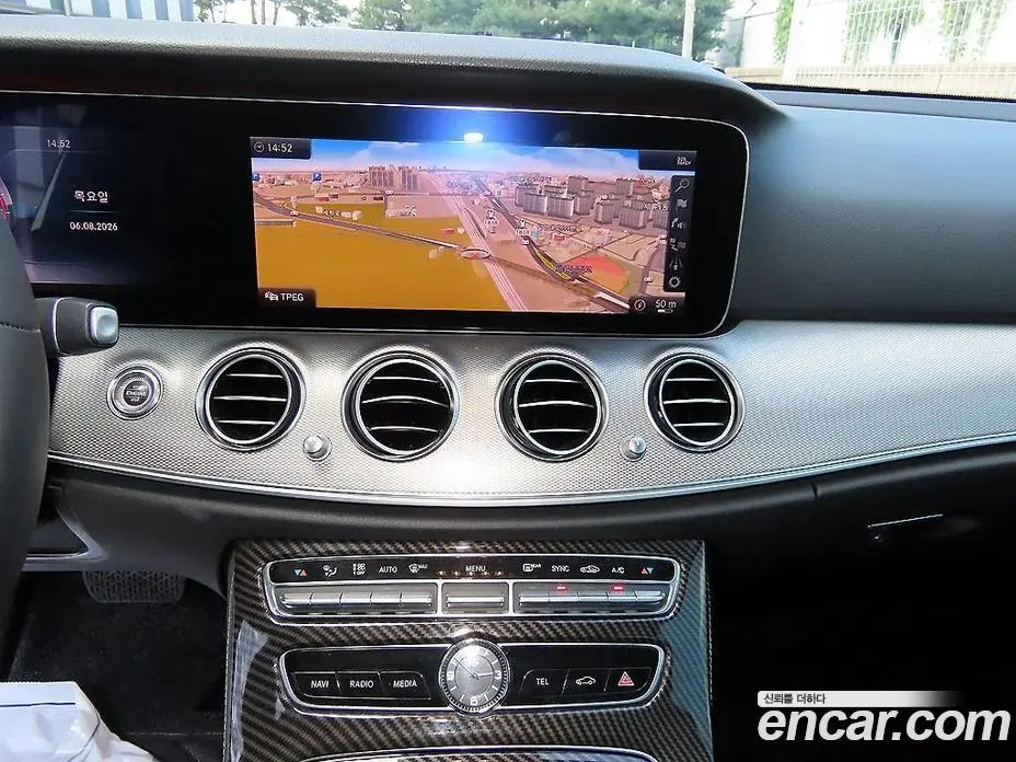 Mercedes-Benz E-Class 2018 2.0 автомат (гидро), фото 13 Mercedes-Benz E-Class 2018 2.0 автомат (гидро), фото 13