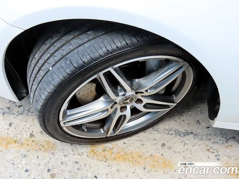 Mercedes-Benz E-Class 2018 2.0 автомат (гидро), фото 20 Mercedes-Benz E-Class 2018 2.0 автомат (гидро), фото 20