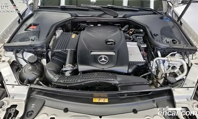 Mercedes-Benz E-Class 2023 2.0 автомат (гидро), миниатюра 6 Mercedes-Benz E-Class 2023 2.0 автомат (гидро), миниатюра 6