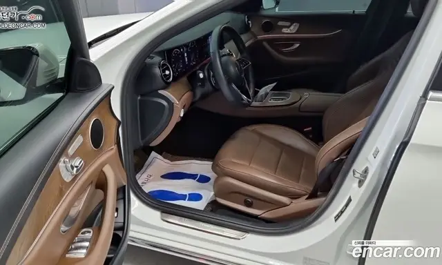 Mercedes-Benz E-Class 2023 2.0 автомат (гидро), миниатюра 9 Mercedes-Benz E-Class 2023 2.0 автомат (гидро), миниатюра 9