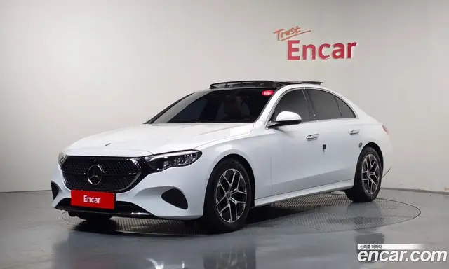 Mercedes-Benz E-Class, 2024, 21 864 км