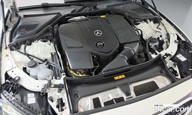 Mercedes-Benz E-Class 2024 2.0 автомат (гидро), миниатюра 6 Mercedes-Benz E-Class 2024 2.0 автомат (гидро), миниатюра 6