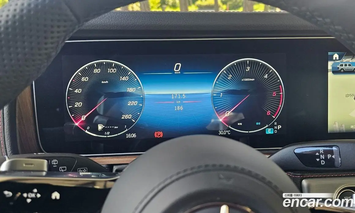 Mercedes-Benz G-Class 2026 3.0 автомат (гидро), фото 8
