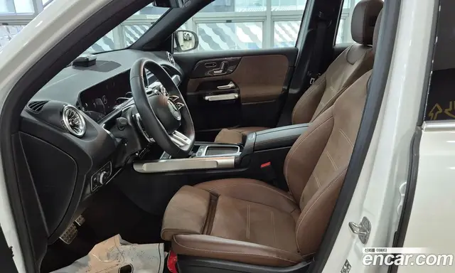 Mercedes-Benz GLB-Class 2025 2.0 автомат (гидро), миниатюра 10 Mercedes-Benz GLB-Class 2025 2.0 автомат (гидро), миниатюра 10